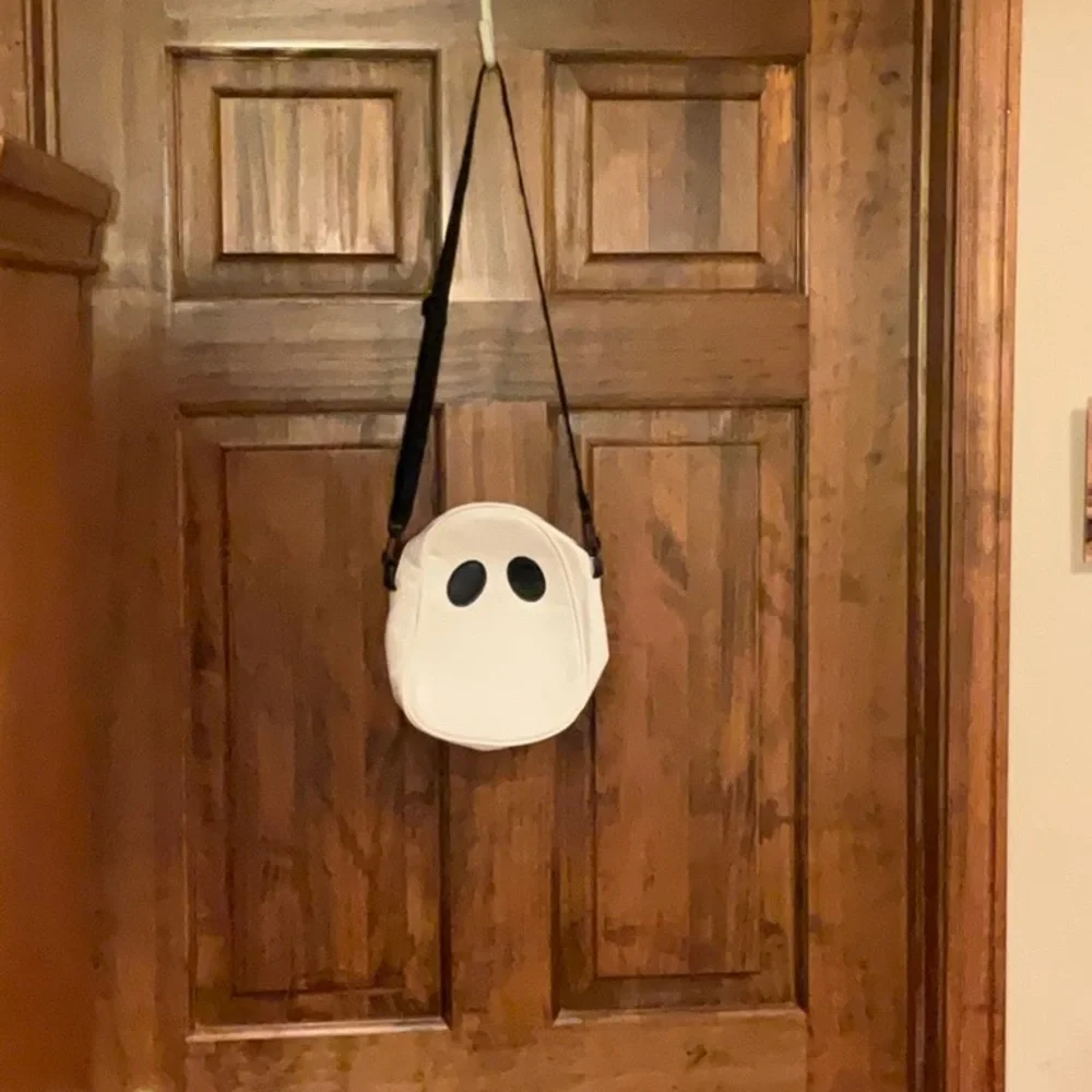 💥Ghost Crossbody Bag - Vegan, Casual, Hip, Rage (💥2/$12 Bundle) - Picture 2 of 5